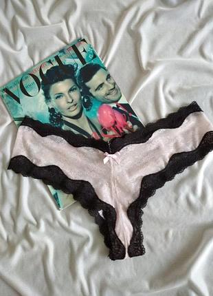 Victorias secret, р.m, нежно-розовые с черным кружевом трусики, шри-ланка