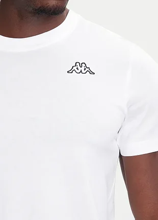 Футболка kappa  slim fit.