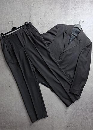 Чоловічий класичний костюм aquascutum iondon
