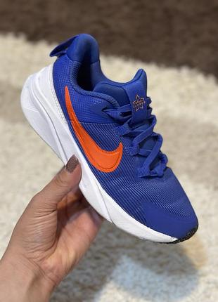 Оригінальні дитячі кросівки nike star runner 31.5 розмір (20см) б/в