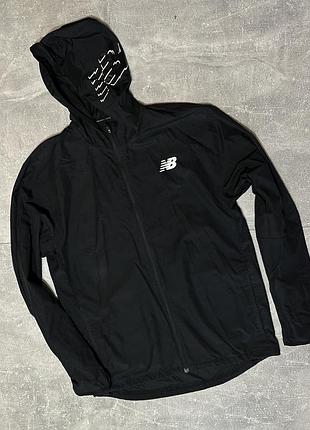 Фірмова вітровка new balance оригінал