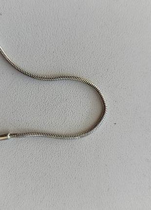 Колье серебристое с подвесом с сердечками 7