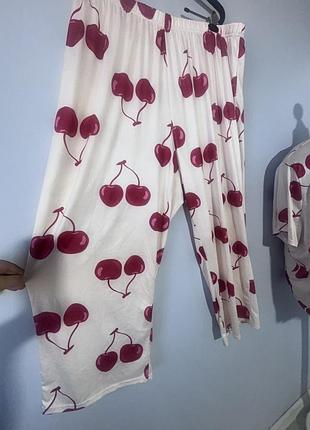 Піжама р.5  xl 5