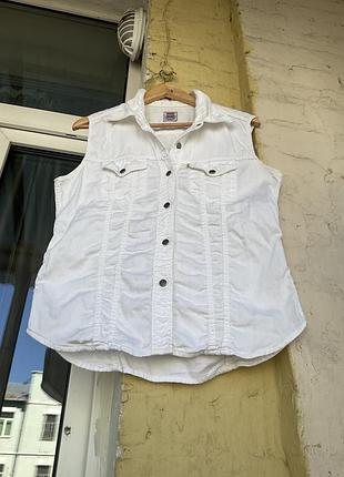 Желетка levi’s 5