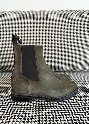 Santoni оригінал італія замшеві чоботи ботинки челсі зелені хакі
