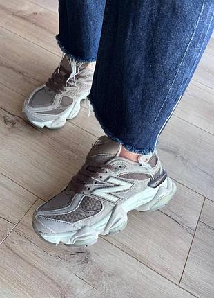New balance 9060 brown white 10