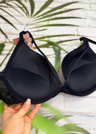 Бюстик чорний пуш ап hunkemoller. 6