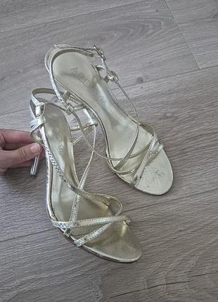 Босоніжки aldo 37