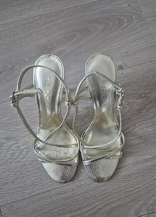 Босоножки aldo 37 2