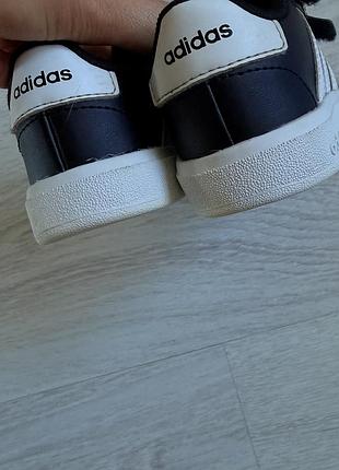 Кросівки adidas 7