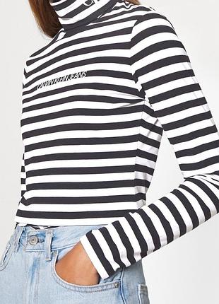 Гольф водолазка calvin klein jeans стан нової розмір s