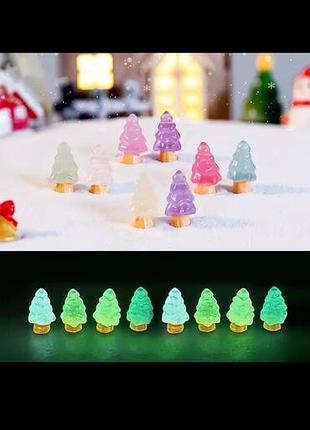 Новые фигурки статуэтки елки йолочки флюоресцентные светятся в темноте цветные