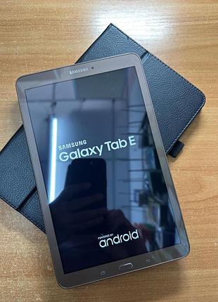 Samsung galaxy tab e 9.6 sm-t561 3g + чехол в подарок