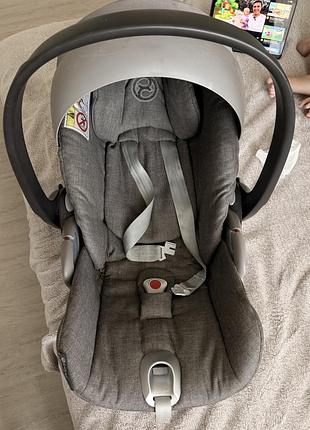 Автокрісло cybex cloud t i-size 3