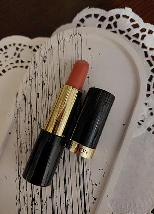 Нюдова помада для губ revlon №362