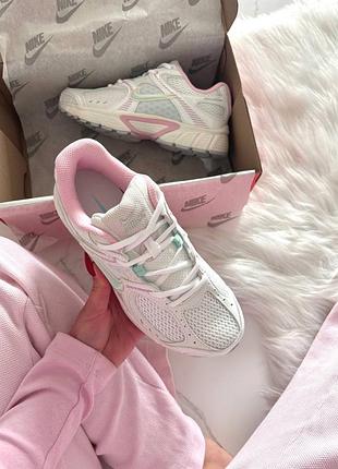 Nike v5 rnr white pink blue 3
