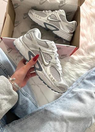 Nike v5 rnr metallic silver white
