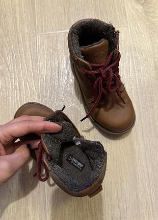 Детские деми сапоги ботинки zara. 6
