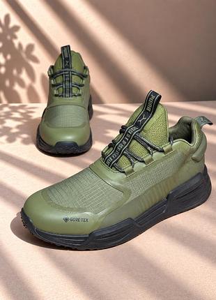 Чоловічі хакі кросівки adidas, 41,5 розмір безкоштовно
