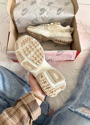 Nike v2k run sand beige 5