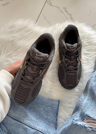 Nike v5 rnr grey gold 5