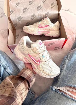 Nike v5 rnr beige pink
