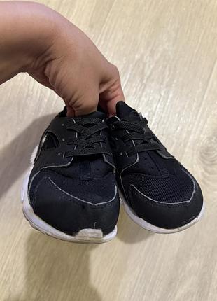 Детские кроссовки nike. оригинал! размер 25. 3