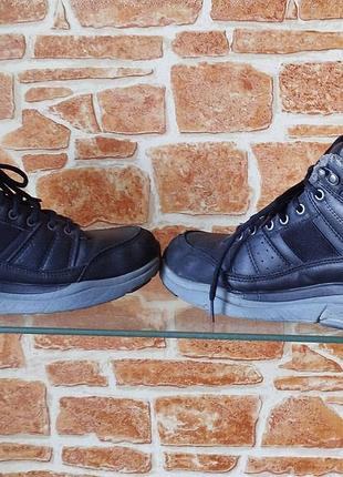 Ботинки skechers 41 р стелька 26