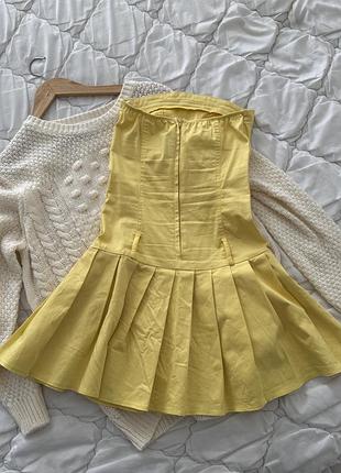 Жовта сукня коротка 2