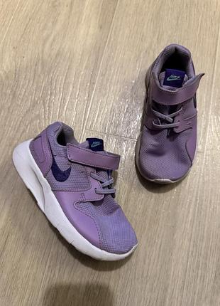 Детские кроссовки nike. оригинал! размер 26.