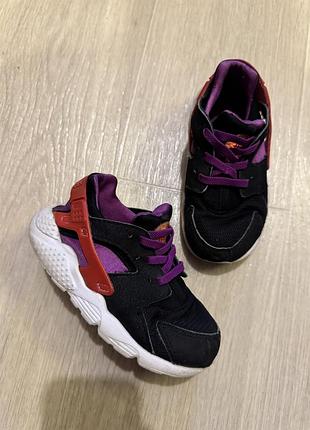 Детские кроссовки nike. оригинал! размер 26.