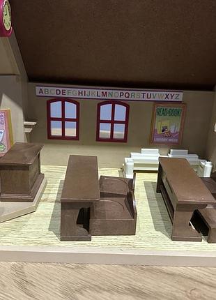 Sylvanian families будиночок школи (red roof school) і меблі