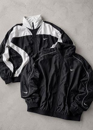 Новинка вітровка nike