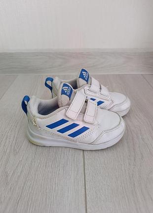 Adidas зручні легенькі кросівки розмір 23,5