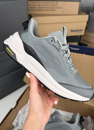 Отличные качественные кроссовки skechers global jogger