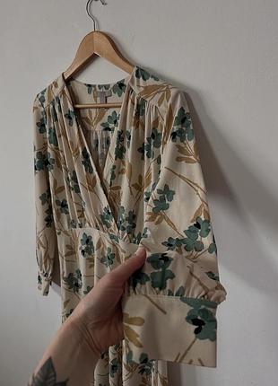 Ніжне плаття від h&m🌿