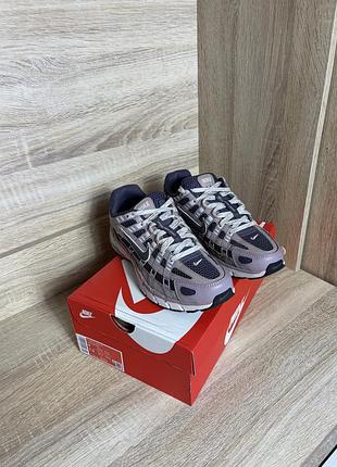Продаю кросівки жіночі nike p-6000