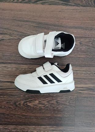 Adidas детские кроссовки 4