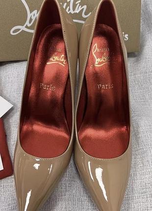 Туфлі човники christian louboutin 2