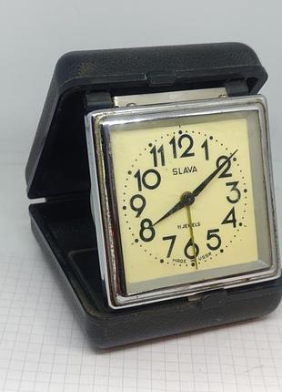 Дорожные часы слава с будильником . ussr. 11 камней на ходу.