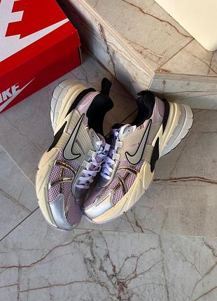 Nike v2k run platinum violet 2