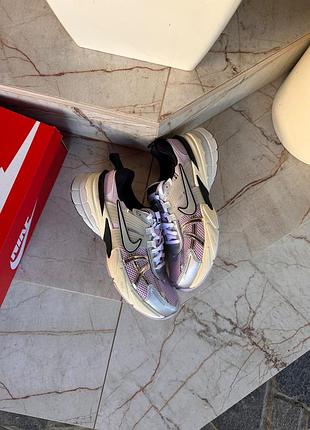 Nike v2k run platinum violet 4
