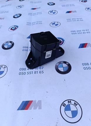 Узел (кронштейн) подключения клемы плюс с крышкой bmw x3 f25 11-17 бмв ф25 61139318771, 9318771, 1150003aa, 61139292350, 9292350