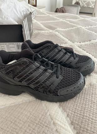 Дитячі кросівки нові оригінал adidas