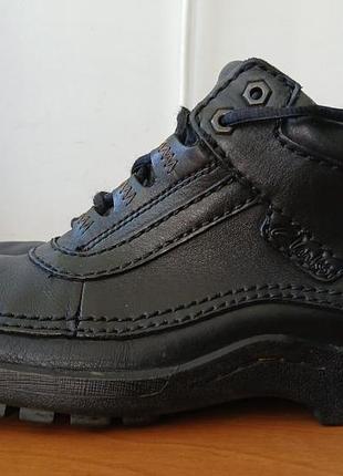 Кожаные ботинки фирмы clarks gore-tex