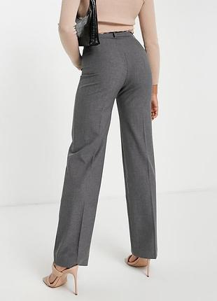 Сірі брюки pull&bear з защипами розмір s 2