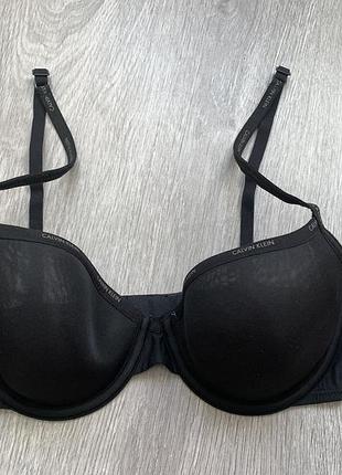Бюсгалтер calvin klein