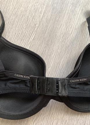 Бюсгалтер calvin klein 3