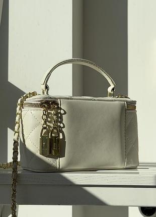 Сумка chanel нова біла 6