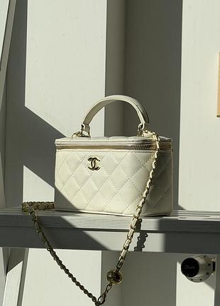 Сумка chanel нова біла 2